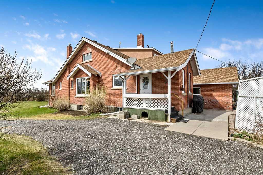 Picture of 594238 104 Street E, Rural Foothills County Real Estate Listing