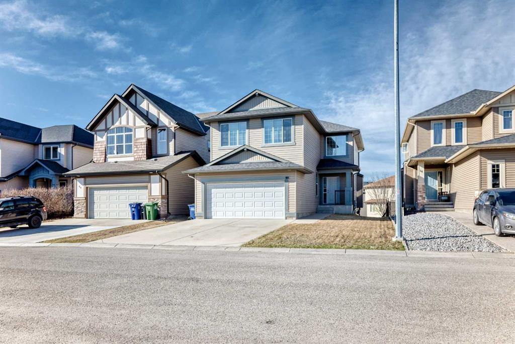 Picture of 60 Sunset Circle , Cochrane Real Estate Listing