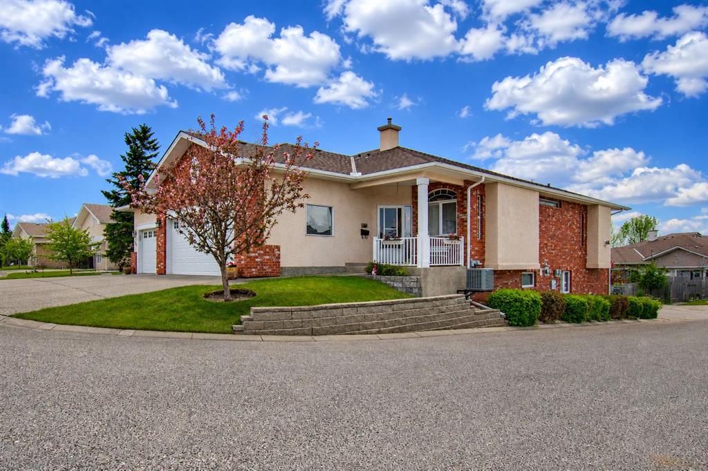 Picture of 58, 99 Christie Point SW, Calgary Real Estate Listing