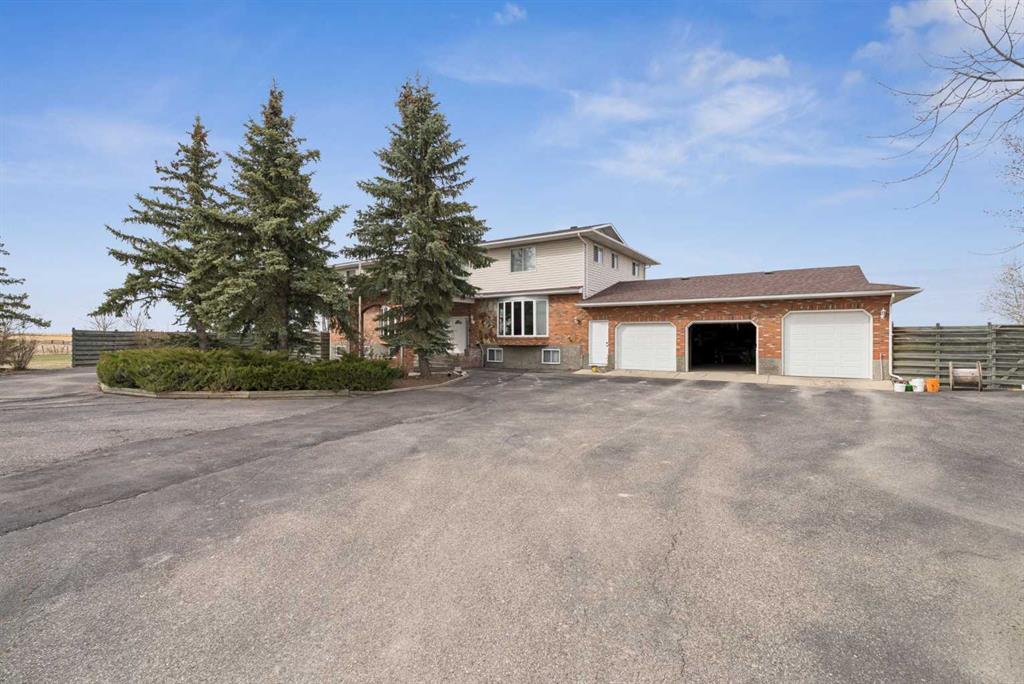 Picture of 7 Willow Vale , Rural Rocky View County Real Estate Listing