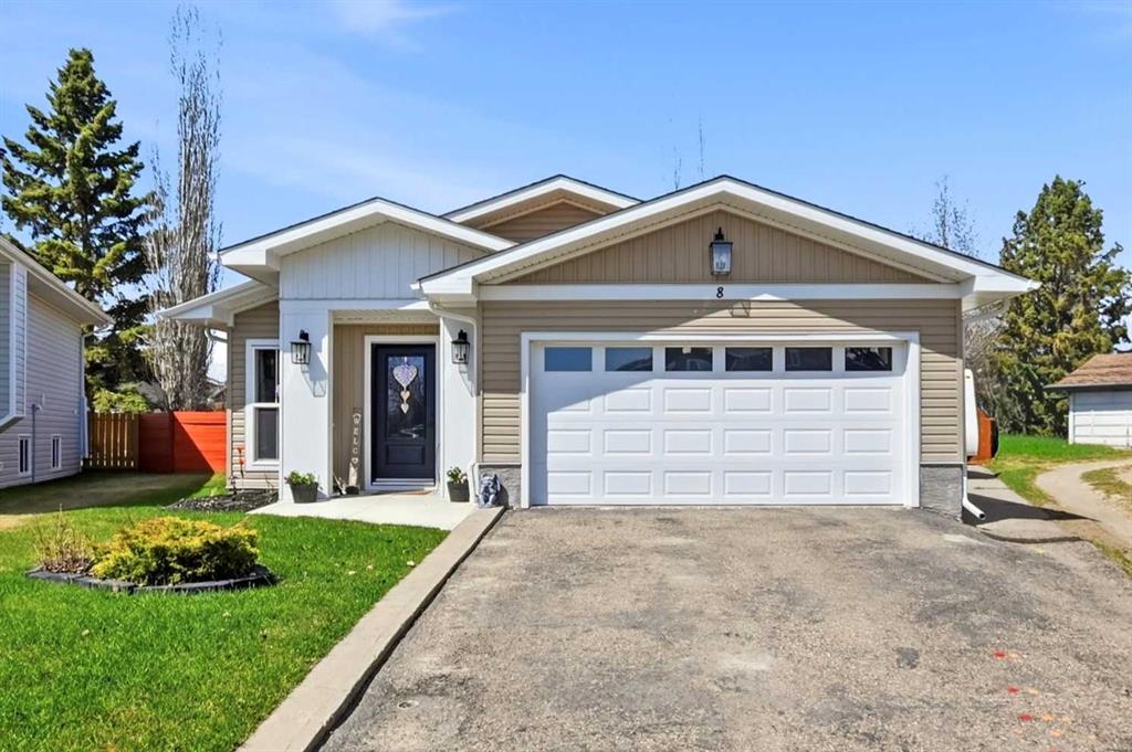 Picture of 8 Willow Place , Lacombe Real Estate Listing