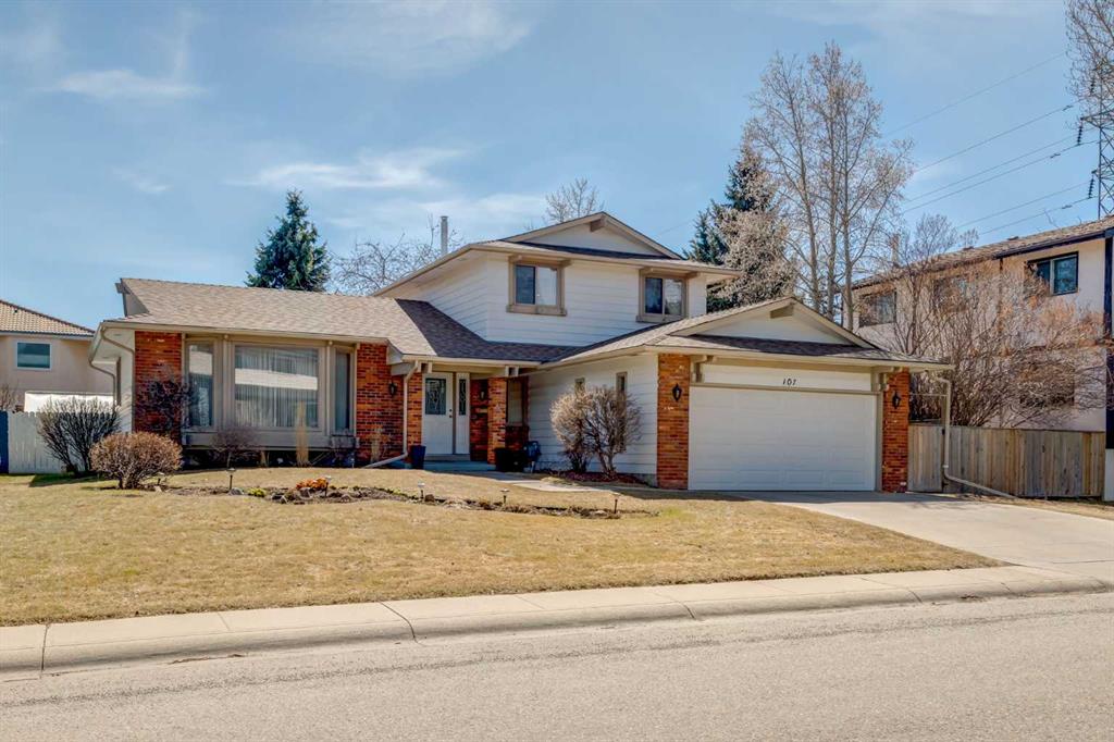 Picture of 107 Valhalla Crescent NW, Calgary Real Estate Listing