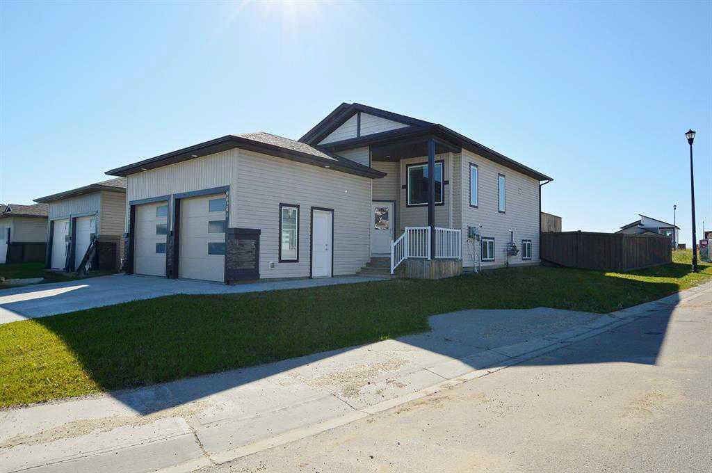 Picture of 9029 80A Avenue , Grande Prairie Real Estate Listing