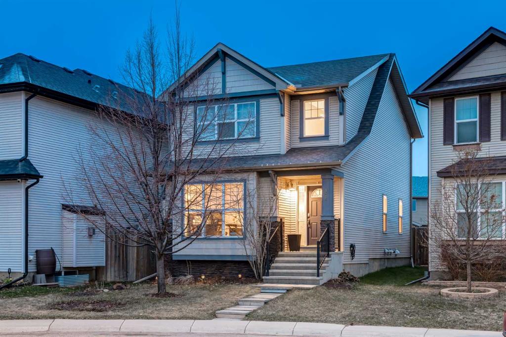 Picture of 436 CRANBERRY Circle SE, Calgary Real Estate Listing