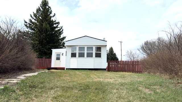 Picture of 4908 46 Street , Hardisty Real Estate Listing