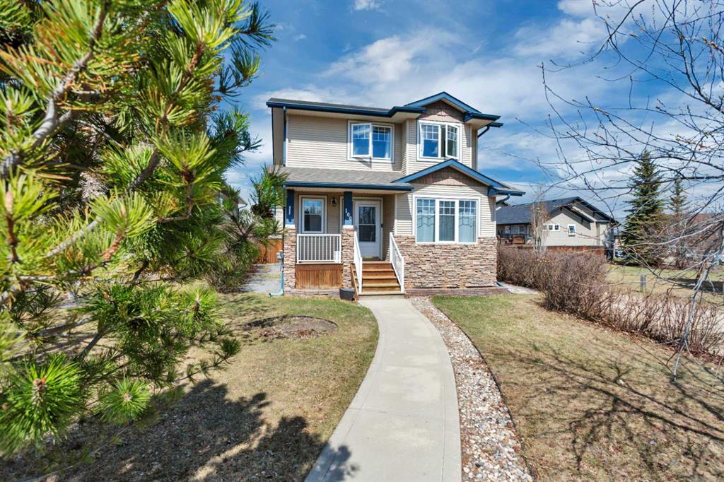 Picture of 100 Wade Close  , Red Deer Real Estate Listing