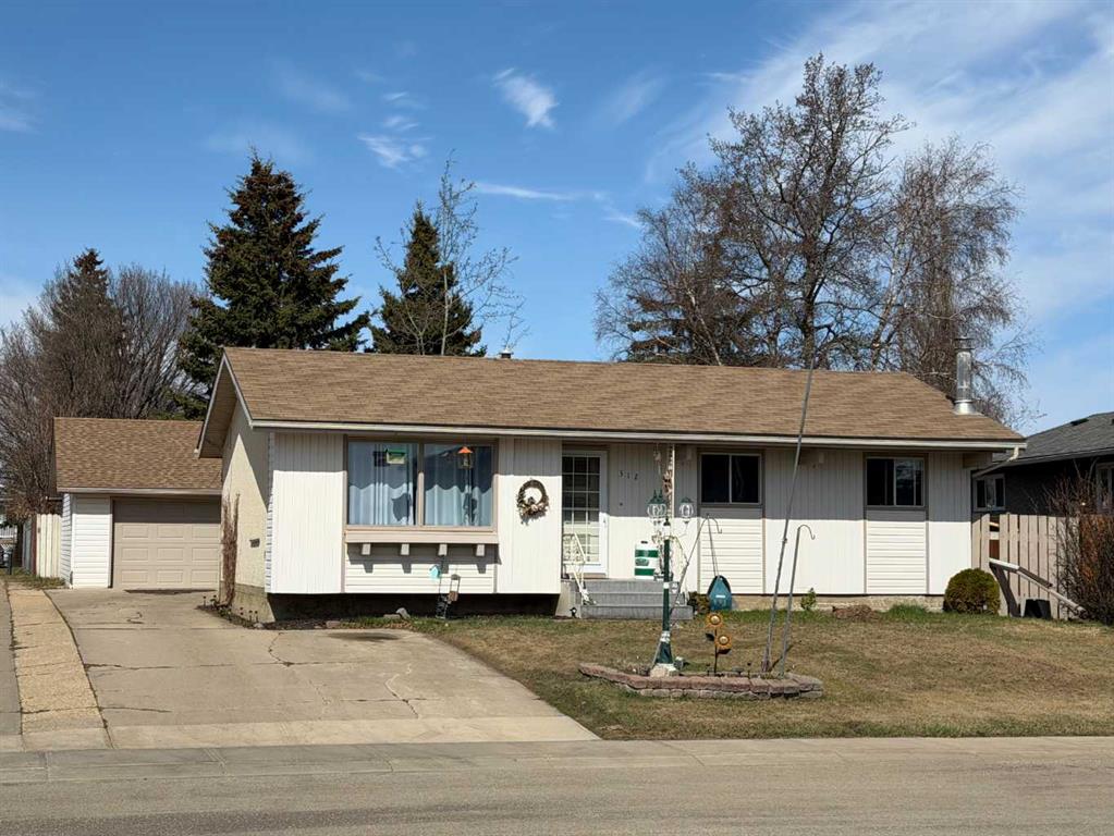 Picture of 312 12 Street SE, Slave Lake Real Estate Listing
