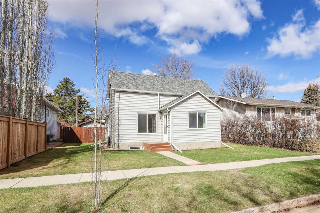 Picture of 4904 47 Street , Stettler Real Estate Listing