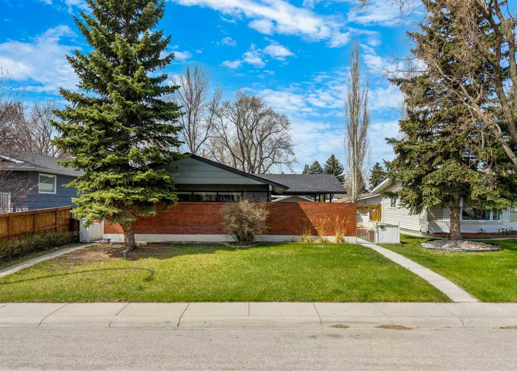 Picture of 191 Maple Court Crescent SE, Calgary Real Estate Listing