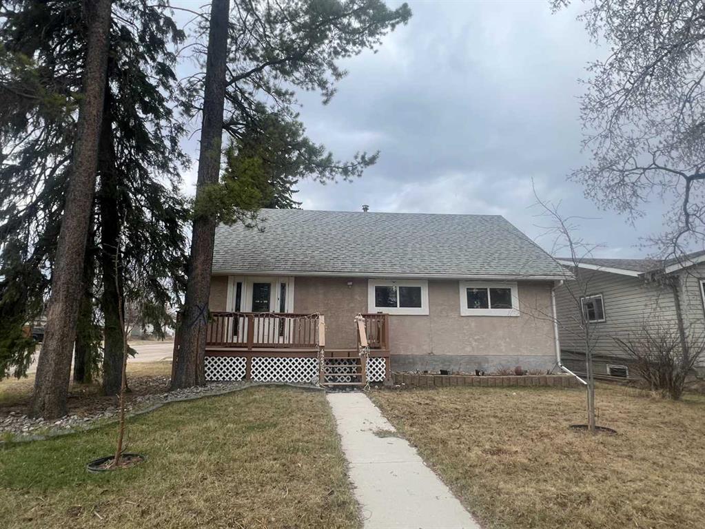 Picture of 4238 5 Avenue , Edson Real Estate Listing