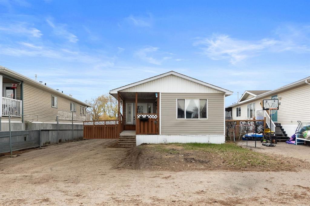 Picture of 216 Grenfell Crescent , Fort McMurray Real Estate Listing