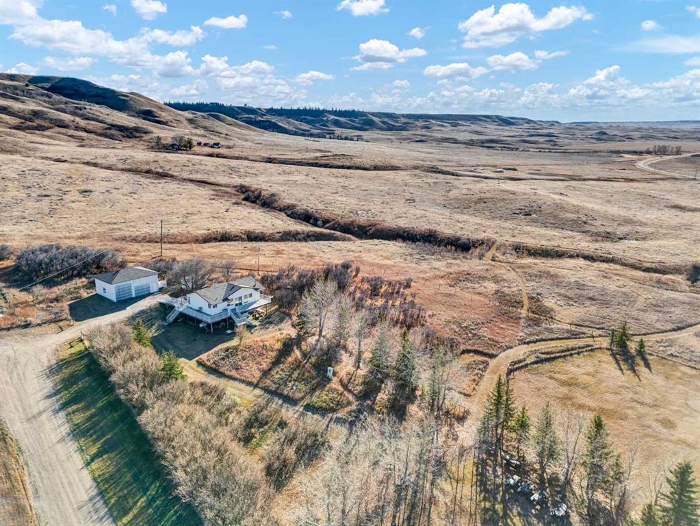 Picture of 3405 Township Road 74  , Rural Cypress County Real Estate Listing