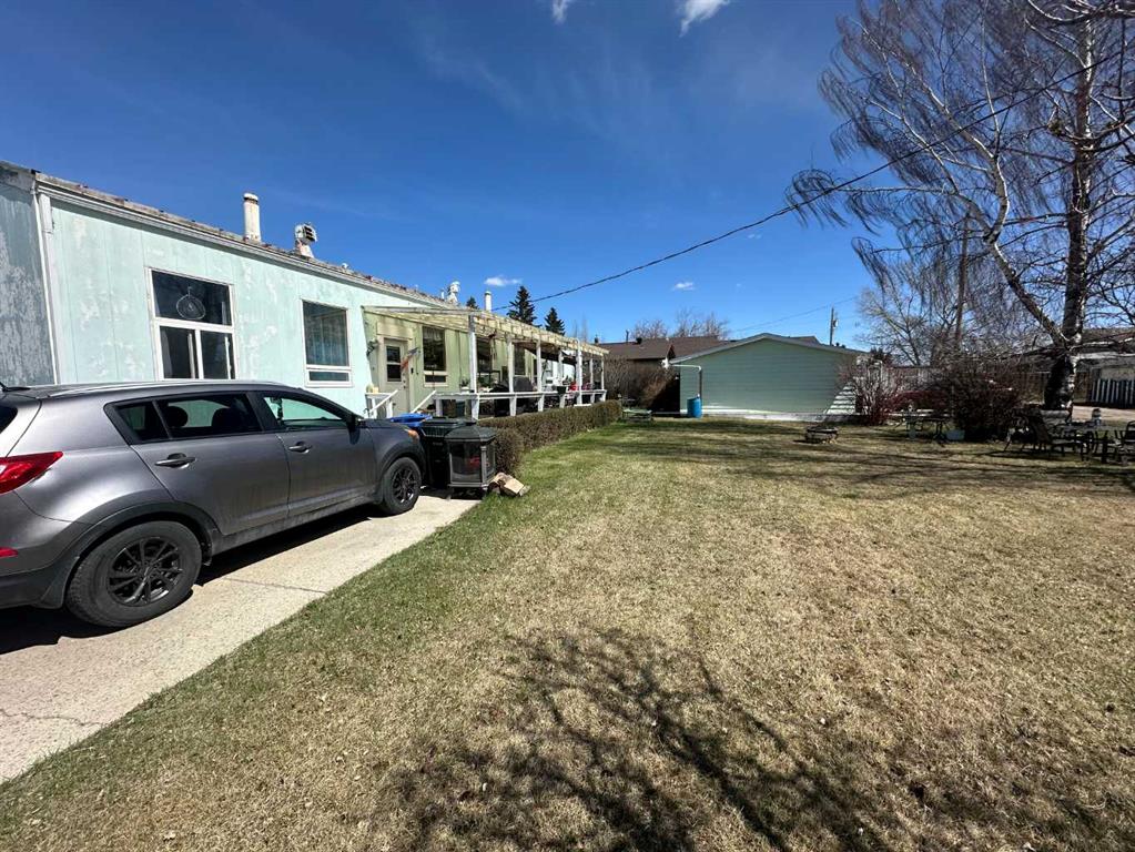 Picture of 1435 22 Avenue , Didsbury Real Estate Listing