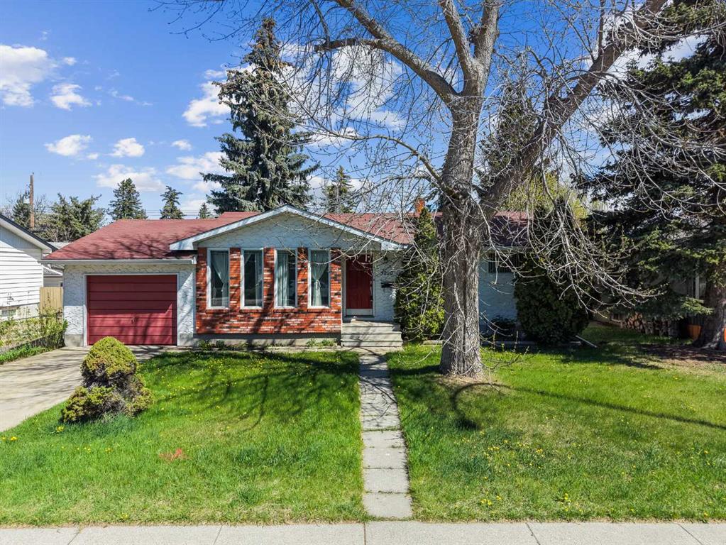 Picture of 5220 Grove Hill Road SW, Calgary Real Estate Listing