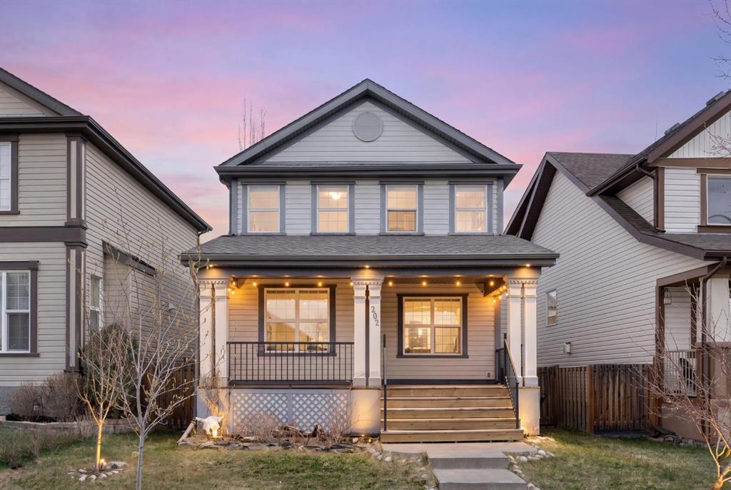 Picture of 202 Sunset Heights , Cochrane Real Estate Listing