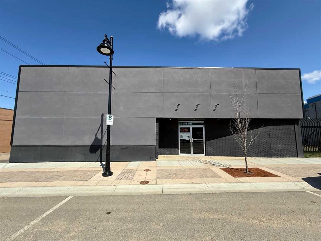 Picture of 5004 51 Ave  , Ponoka Real Estate Listing
