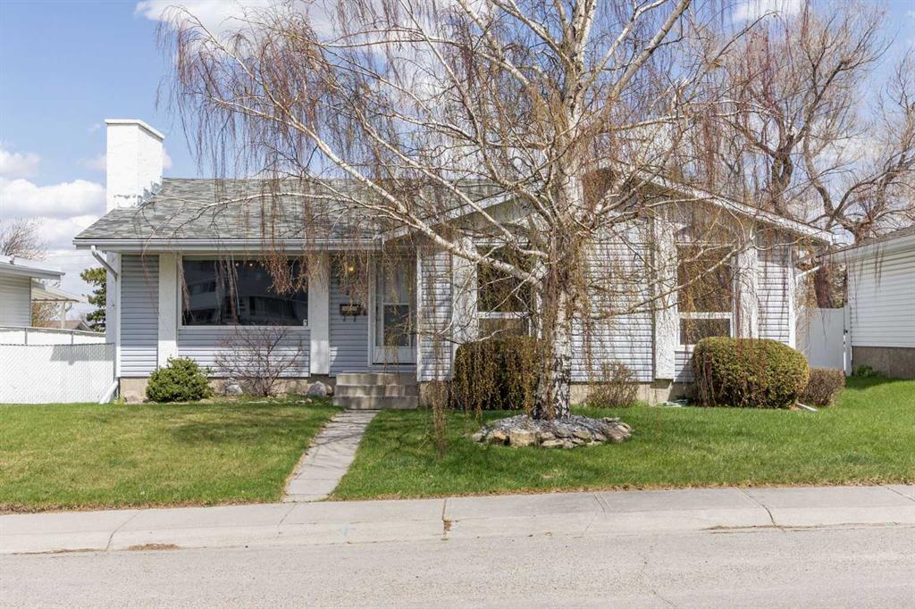 Picture of 7720 Hunterquay Road NW, Calgary Real Estate Listing