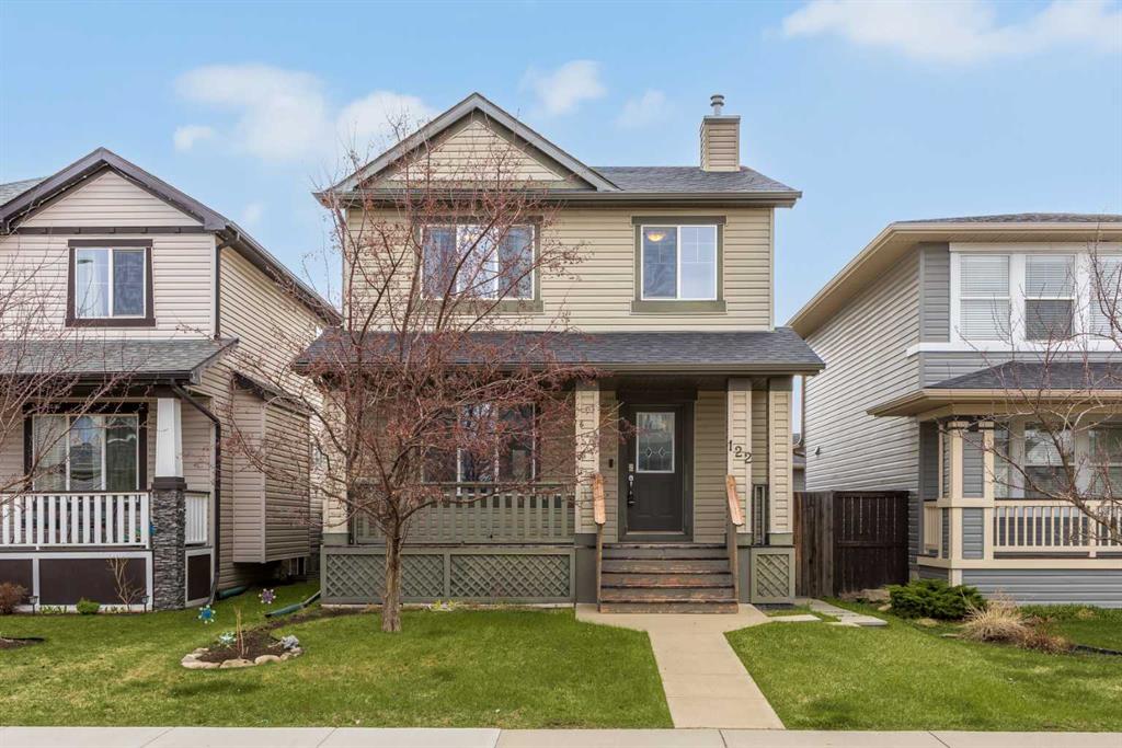 Picture of 122 Bridlecrest Manor SW, Calgary Real Estate Listing