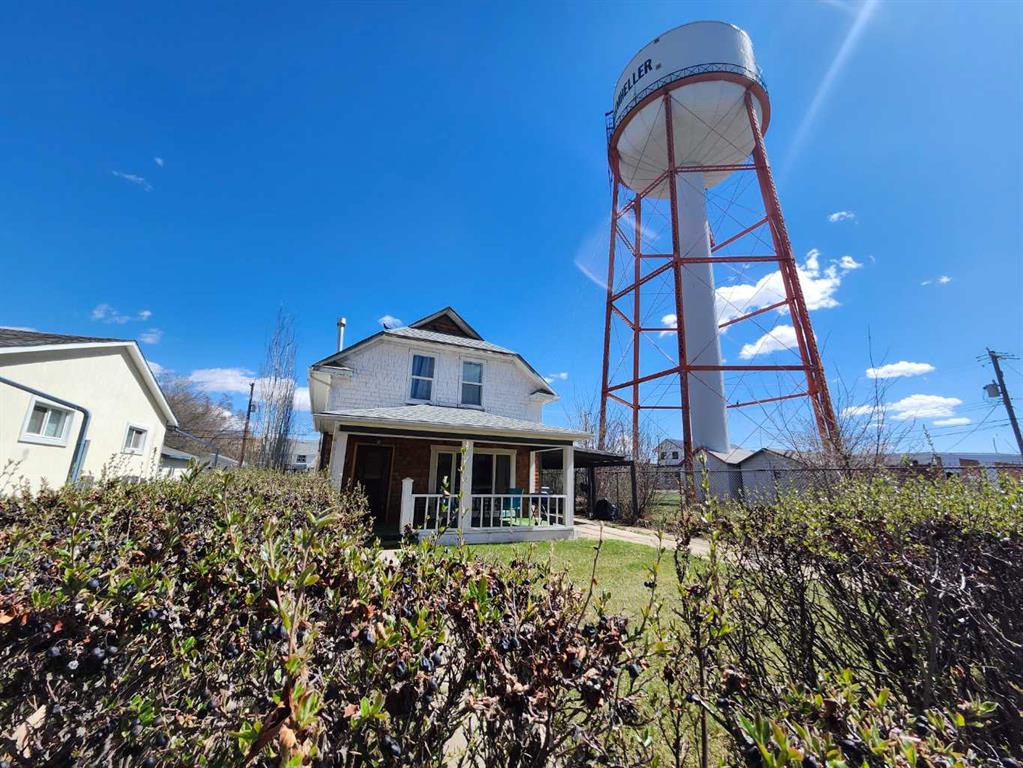 Picture of 274 3 Street W, Drumheller Real Estate Listing