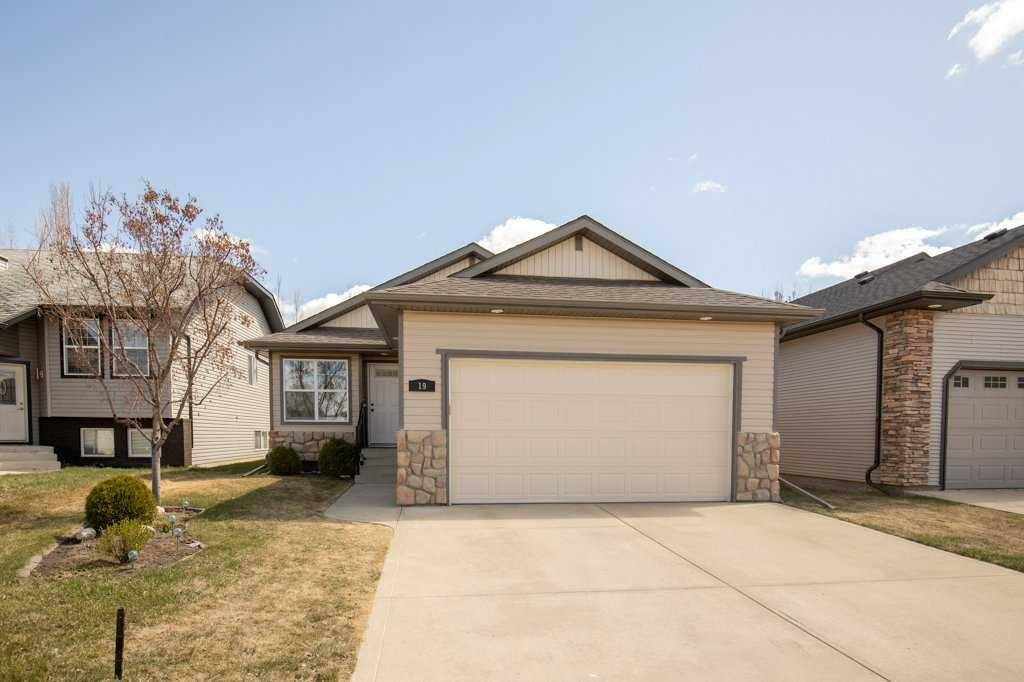 Picture of 19 Isherwood Close , Red Deer Real Estate Listing