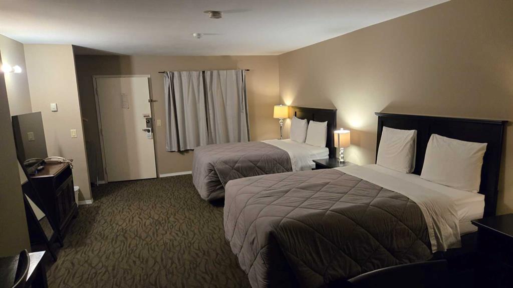 Picture of 359 24 Street , Fort Macleod Real Estate Listing