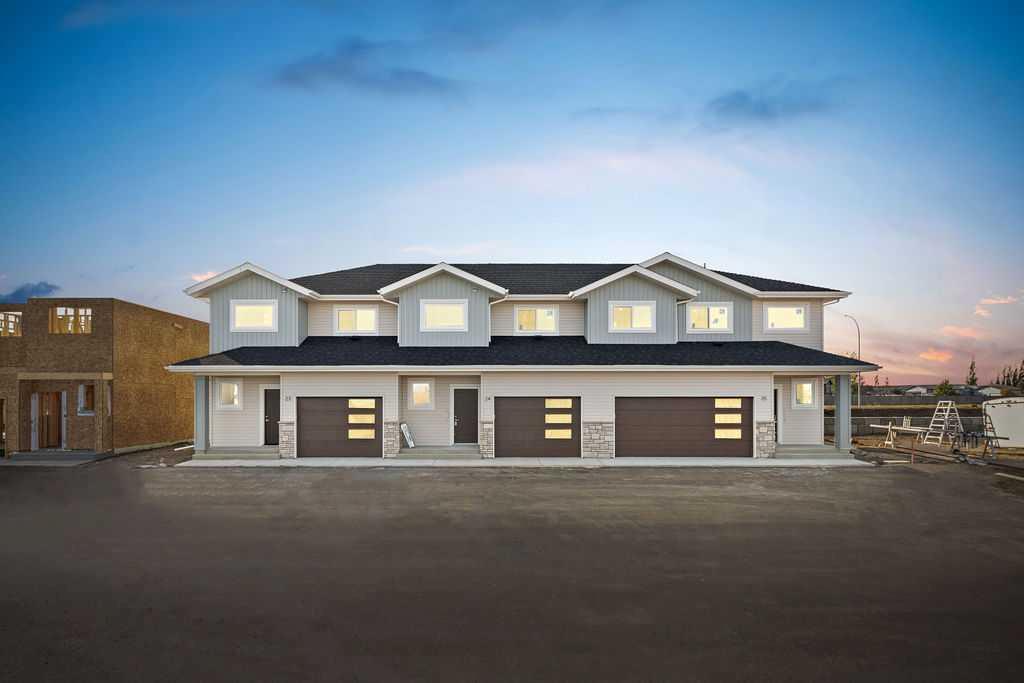 Picture of 21, 3616 41B Avenue , Lloydminster Real Estate Listing