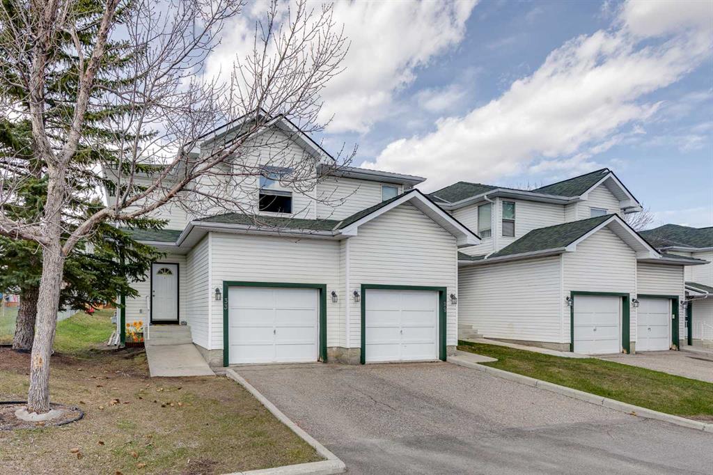 Picture of 33 Sandpiper Lane NW, Calgary Real Estate Listing