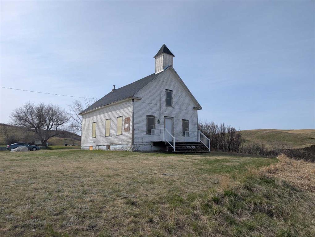 Picture of 404 Hillside Avenue , Carbon Real Estate Listing