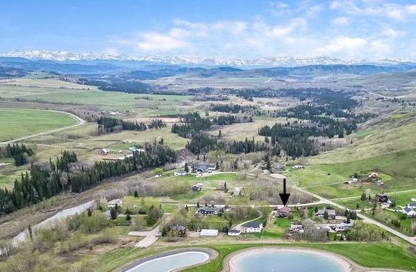 Picture of 1105 Turner Gate SW, Rural Foothills County Real Estate Listing