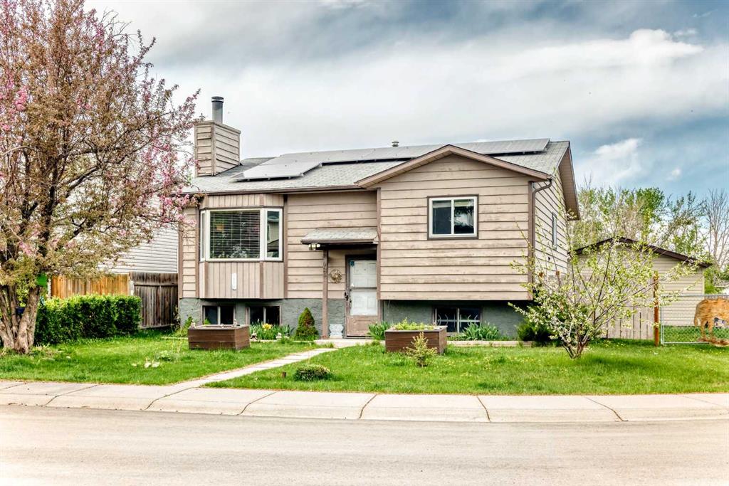 Picture of 43 Mckenna Way SE, Calgary Real Estate Listing