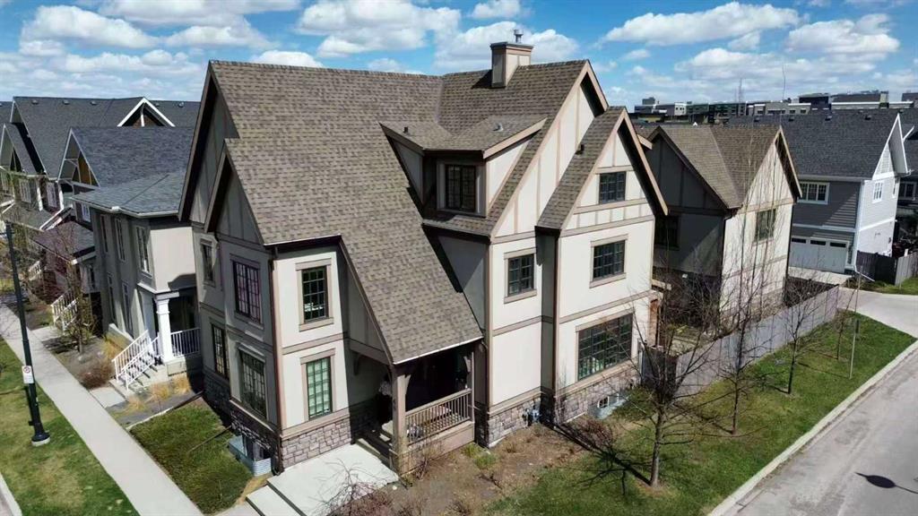 Picture of 60 Hong Kong Road SW, Calgary Real Estate Listing