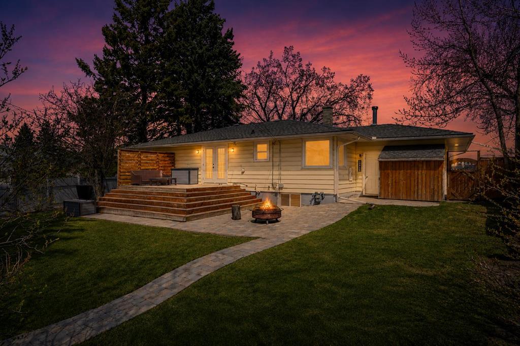 Picture of 3003 25 Street SW, Calgary Real Estate Listing