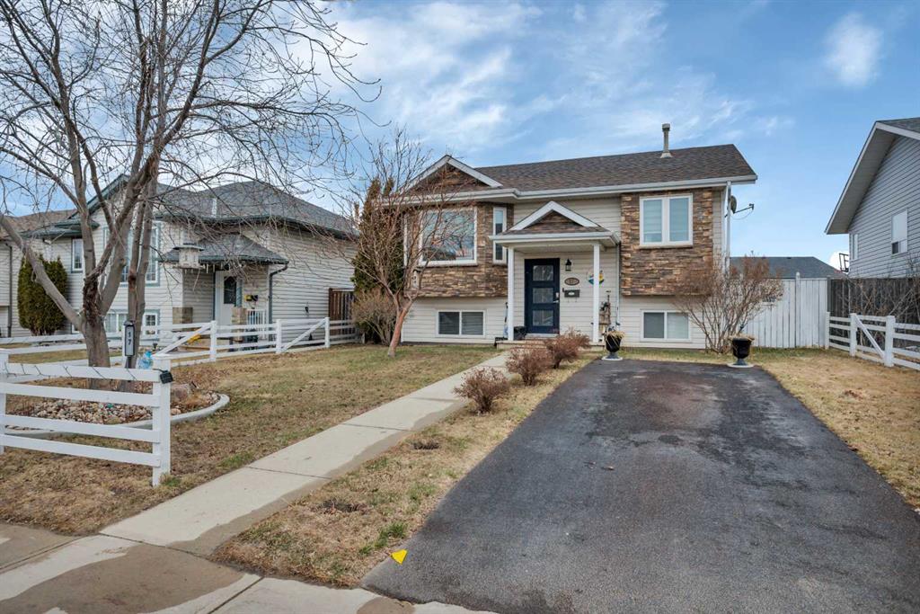 Picture of 17 Keast Way , Red Deer Real Estate Listing