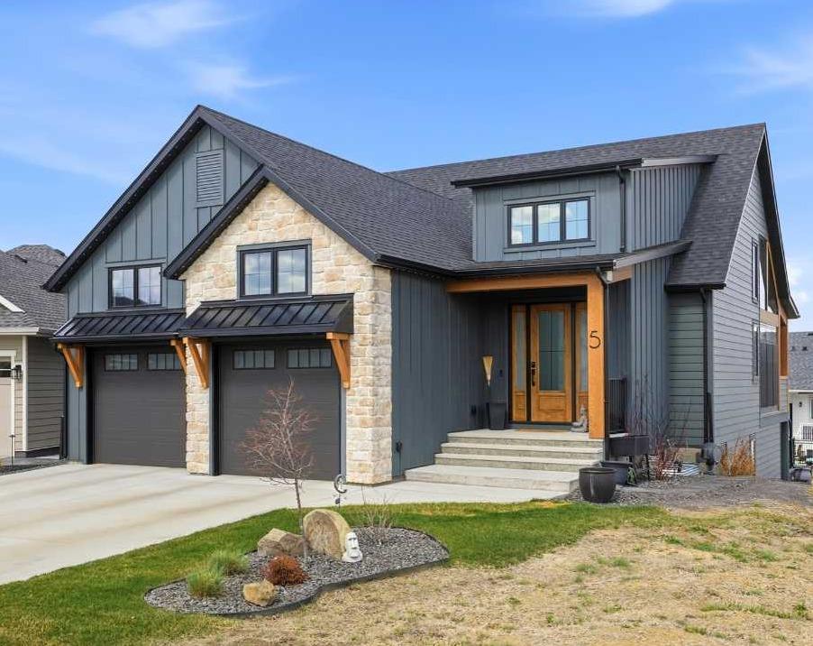 Picture of 5 Sweetgrass Place , Sylvan Lake Real Estate Listing