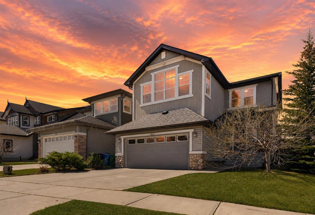 Picture of 421 Auburn Bay Boulevard SE, Calgary Real Estate Listing