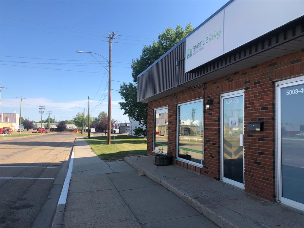Picture of 5003 46 Street , Camrose Real Estate Listing
