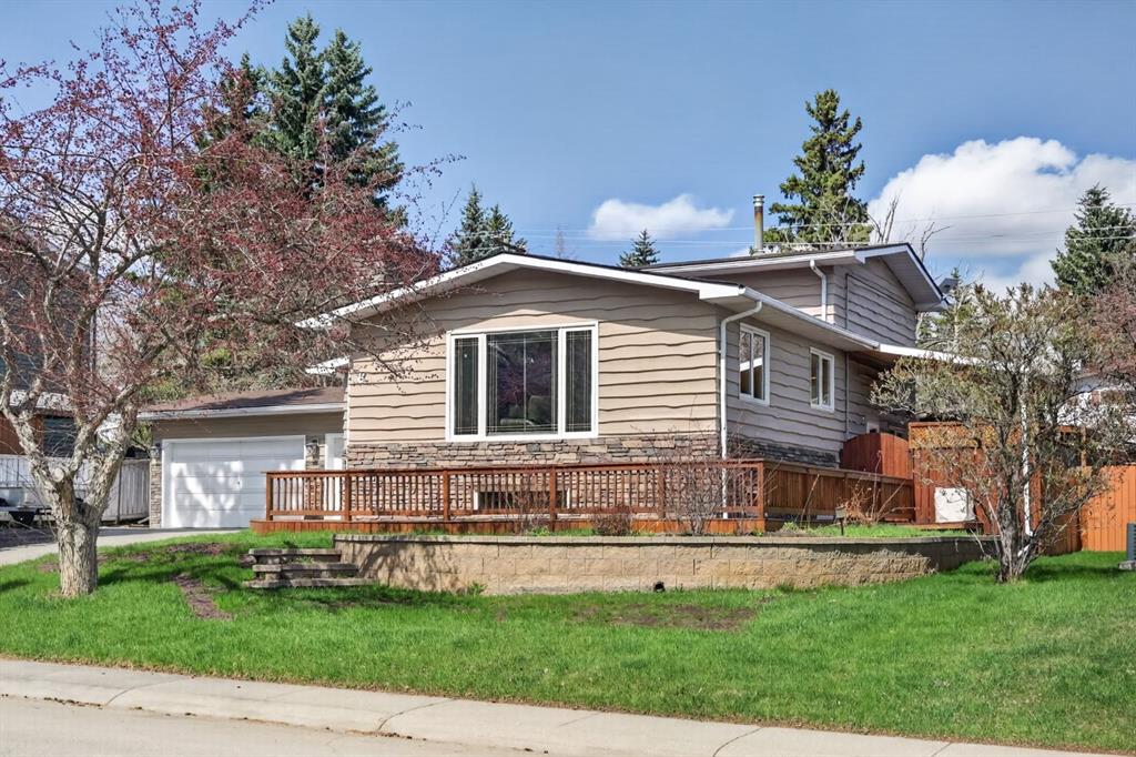 Picture of 8 Slocan Road SW, Calgary Real Estate Listing