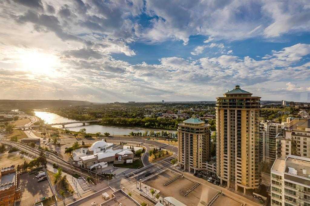 Picture of 2703, 1100 8 Avenue SW, Calgary Real Estate Listing