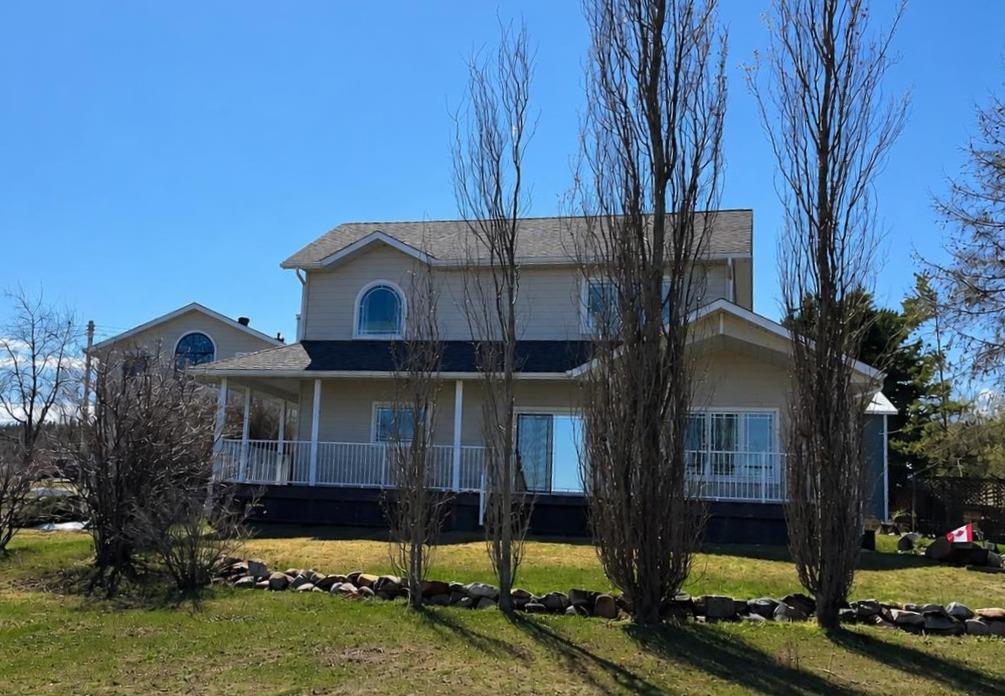 Picture of 905 Southshore Drive W, Canyon Creek Real Estate Listing
