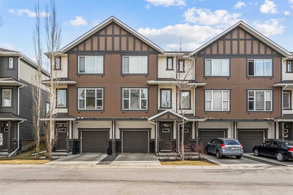Picture of 151 New Brighton Walk SE, Calgary Real Estate Listing