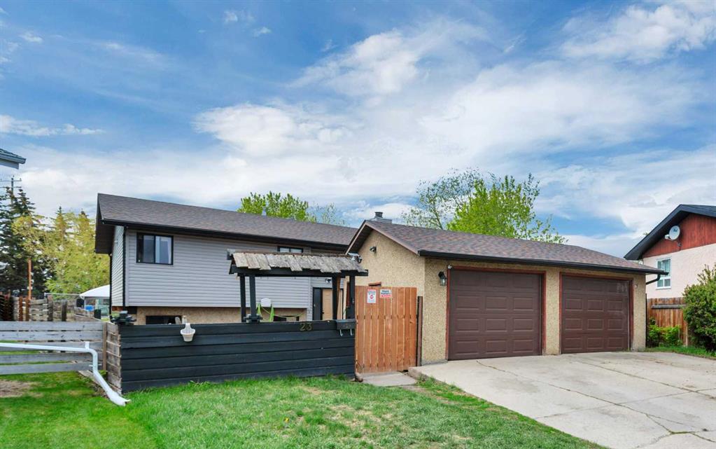 Picture of 23 Newcombe Crescent , Red Deer Real Estate Listing