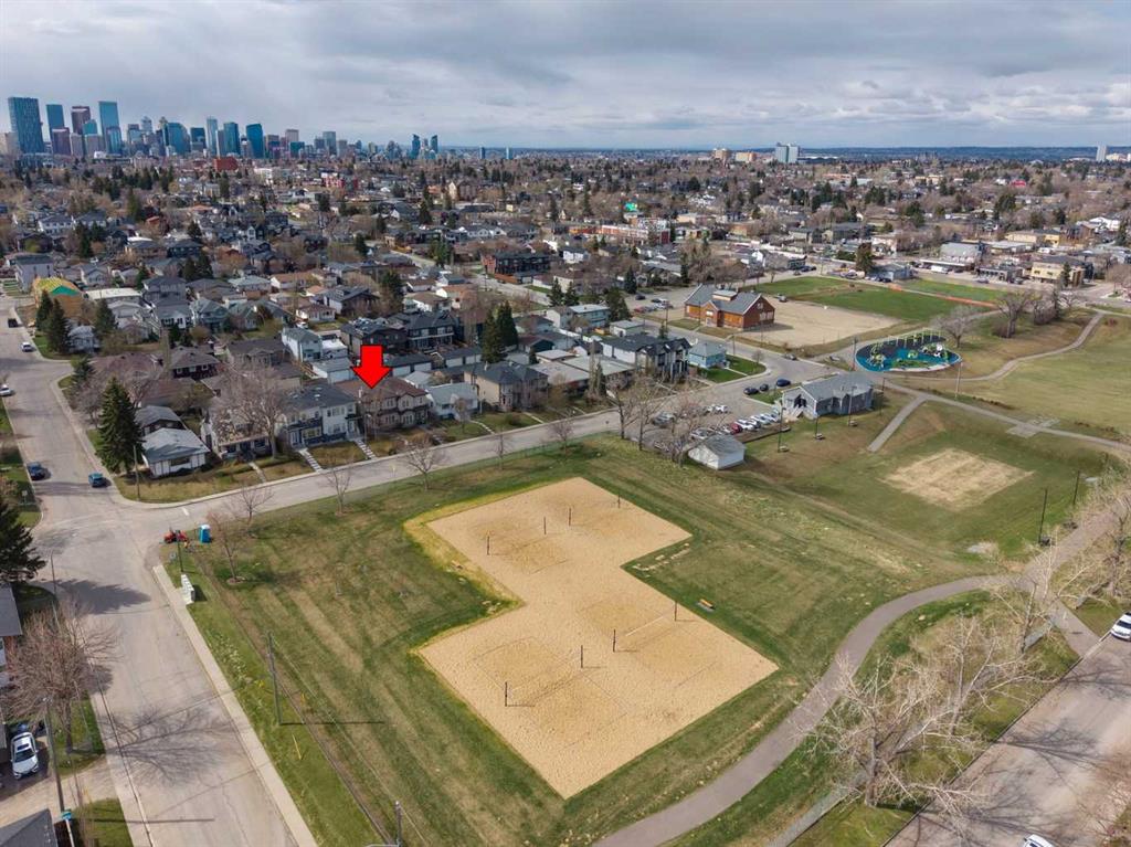 Picture of 229 29 Avenue NE, Calgary Real Estate Listing