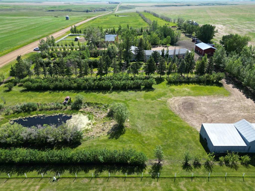 Picture of 200075 Twp Rd 302  , Rural Starland County Real Estate Listing