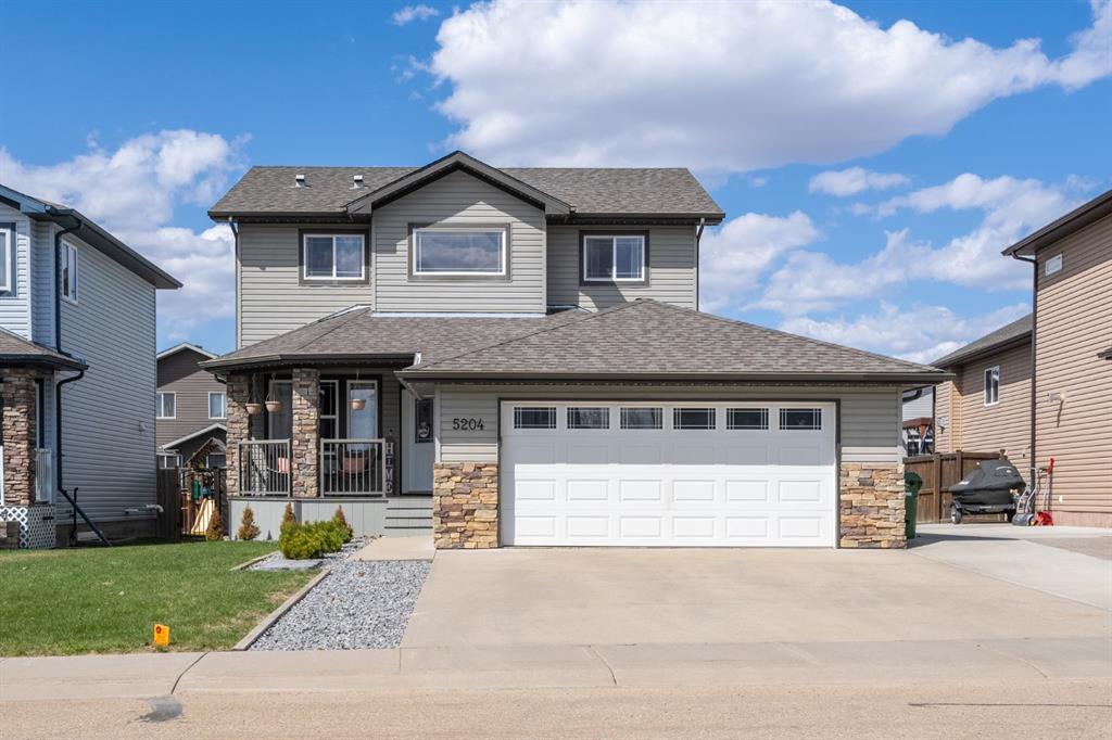 Picture of 5204 33 Avenue , Camrose Real Estate Listing