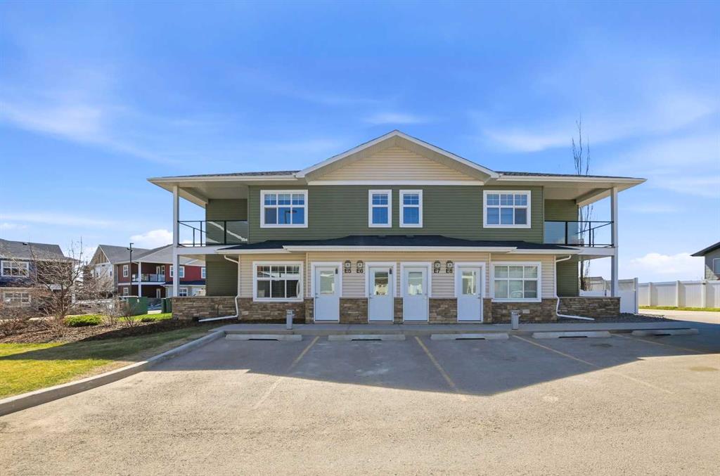 Picture of E6, 5300 Vista Trail , Blackfalds Real Estate Listing