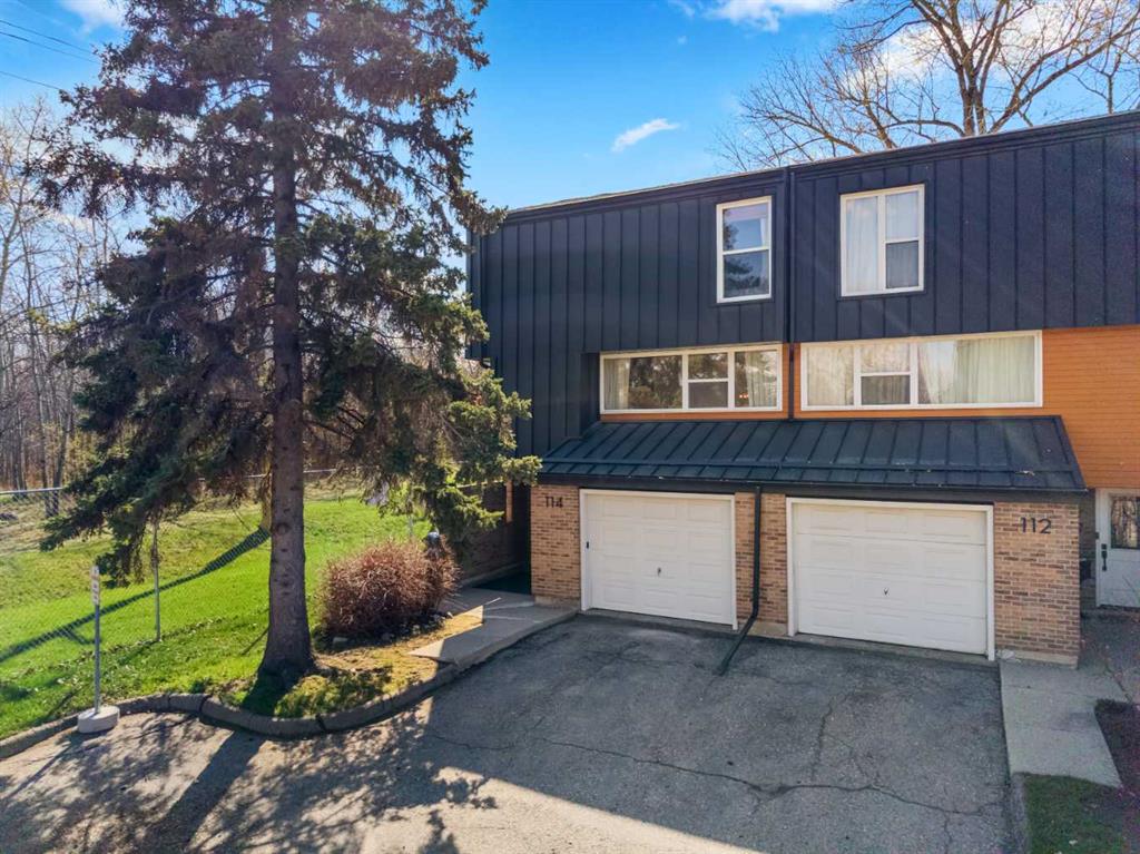 Picture of 114 Brae Glen Lane SW, Calgary Real Estate Listing