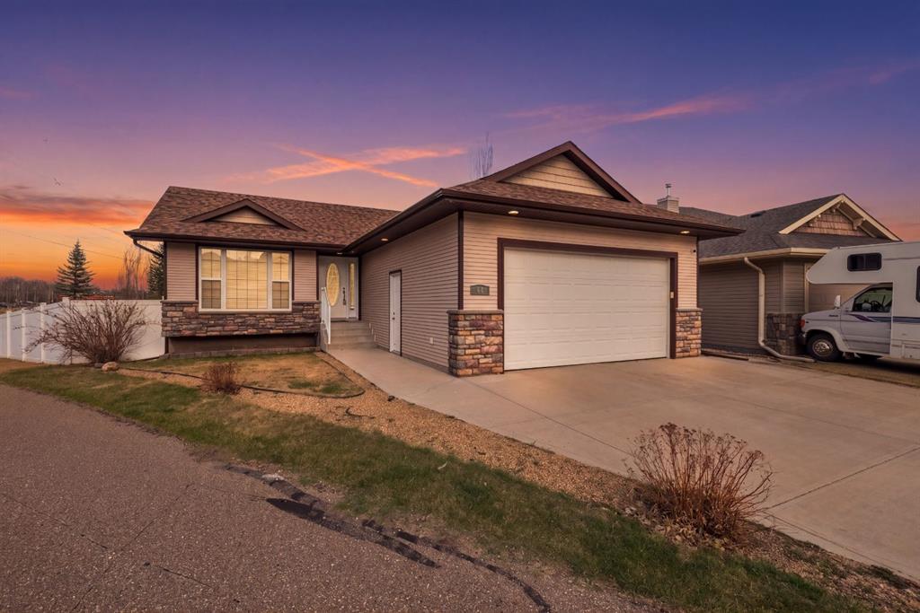 Picture of 64 ISBISTER Close , Red Deer Real Estate Listing