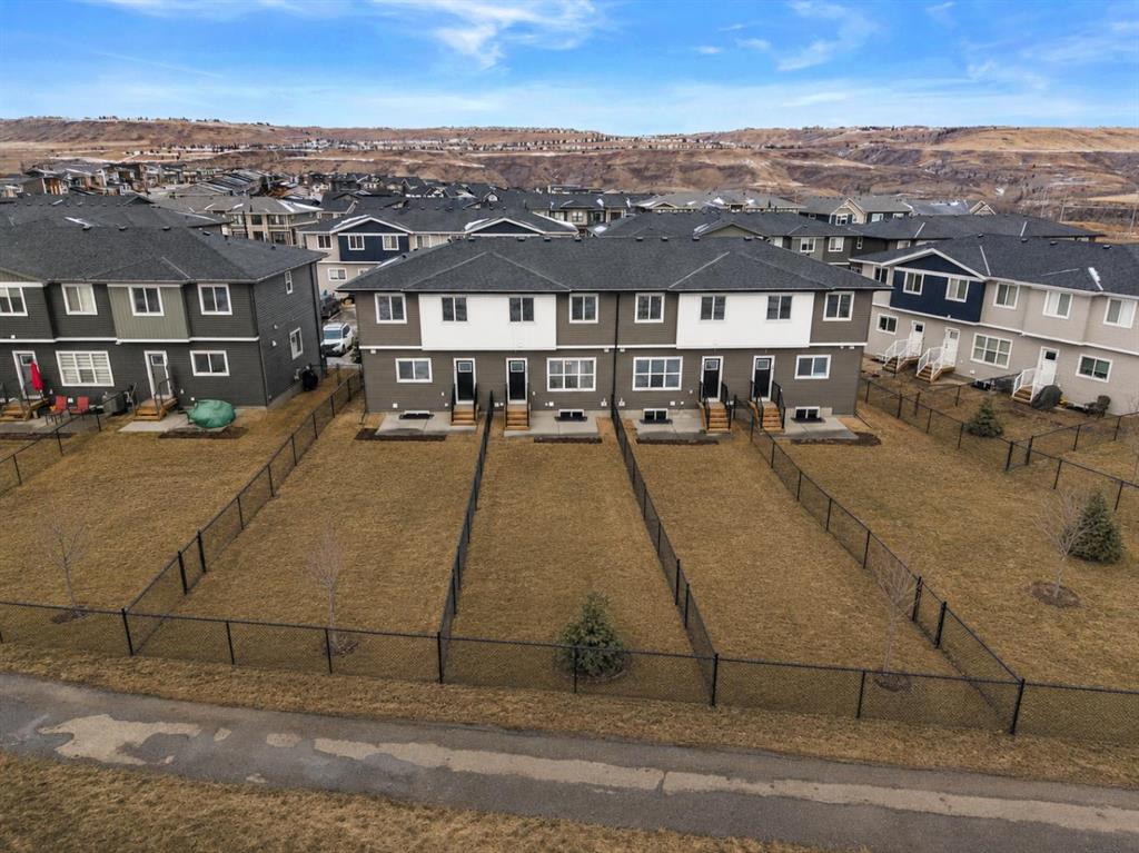 Picture of 804, 525 River Heights Drive , Cochrane Real Estate Listing