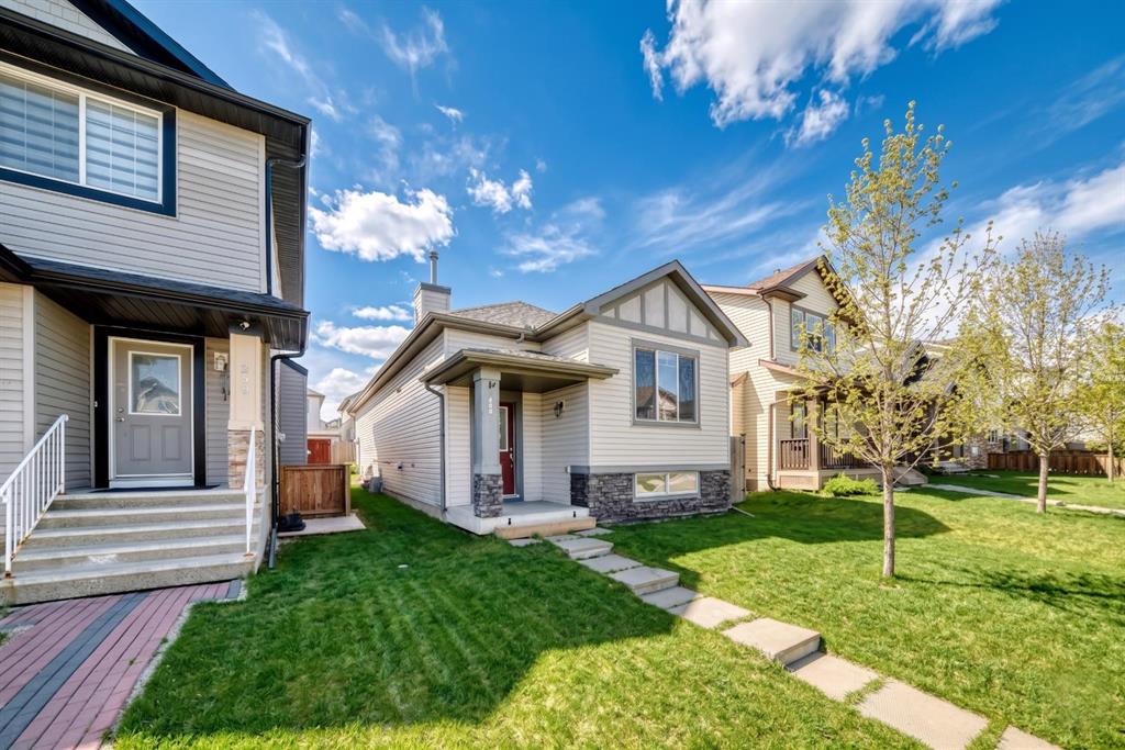 Picture of 231 Saddlebrook Way NE, Calgary Real Estate Listing