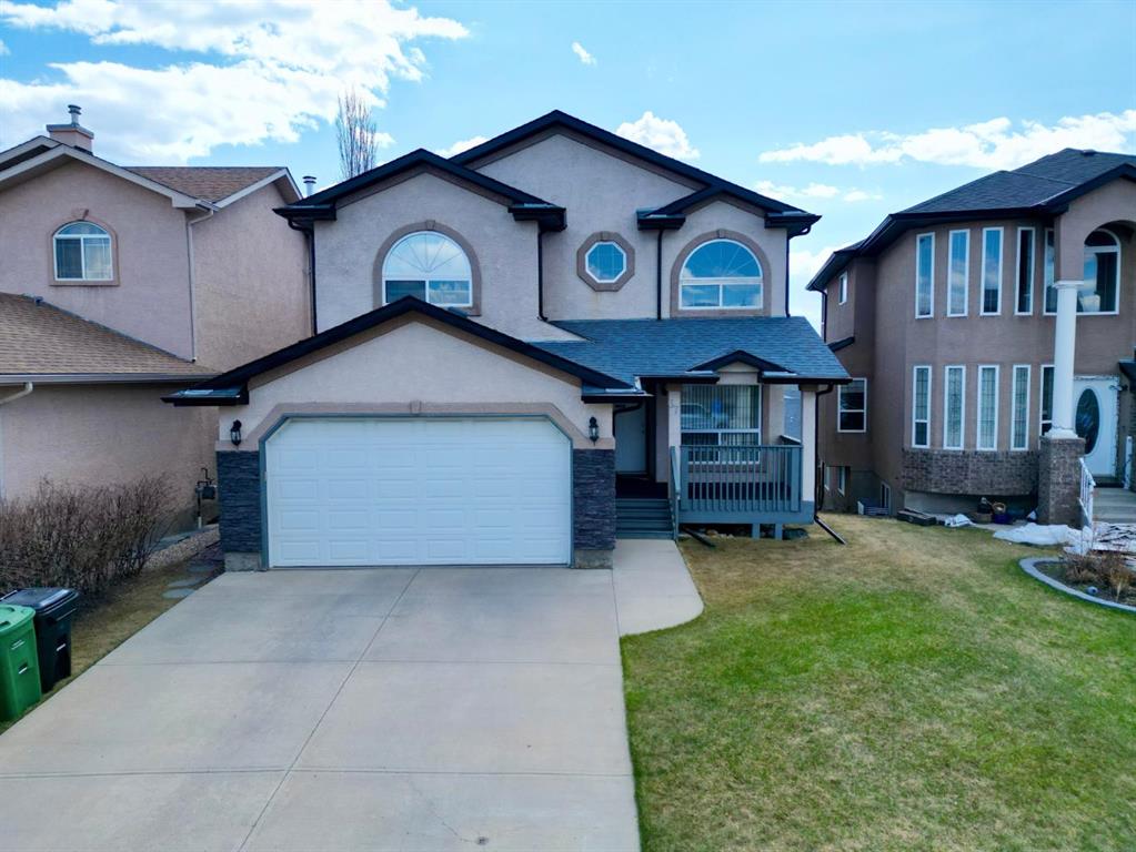 Picture of 37 Royal Birch Close NW, Calgary Real Estate Listing